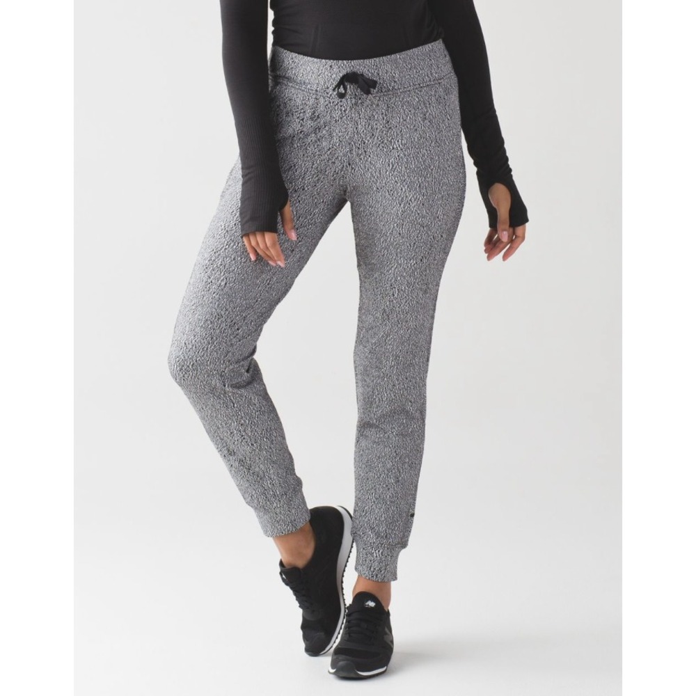 Lululemon Womens Ready To Rulu Pant Sz 8 Jogger Jacquard White & Black Stretch